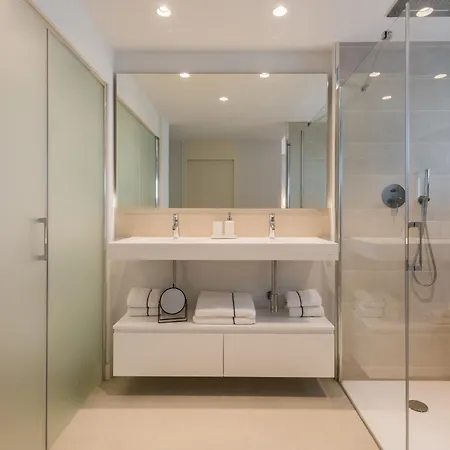 Apartment Higueron West Comfort And Luxury With Sea Views