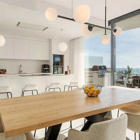 Higueron West Comfort And Luxury With Sea Views פואנגירולה