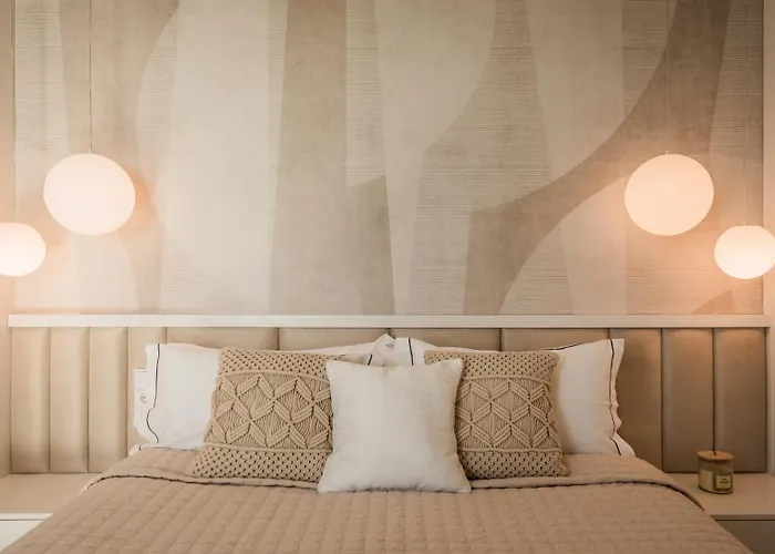 Higueron West Comfort And Luxury With Sea Views